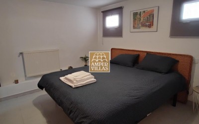 Spacious villa with guest apartment within short distance of the center of Altea la Vella.